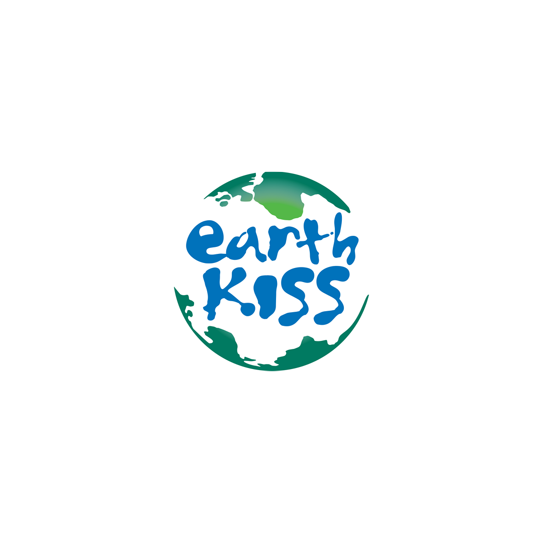 EARTH KISS
