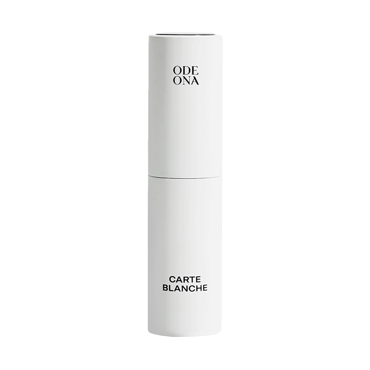 CARTE BLANCHE