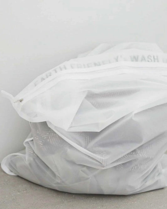 マイクロプラの流出を防ぐ洗濯ネット